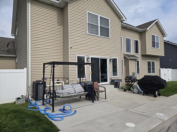 5th image of 9835 Meadow Rose Ln