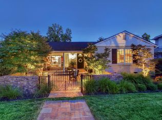 3992 McKinley Blvd, Sacramento, CA 95819