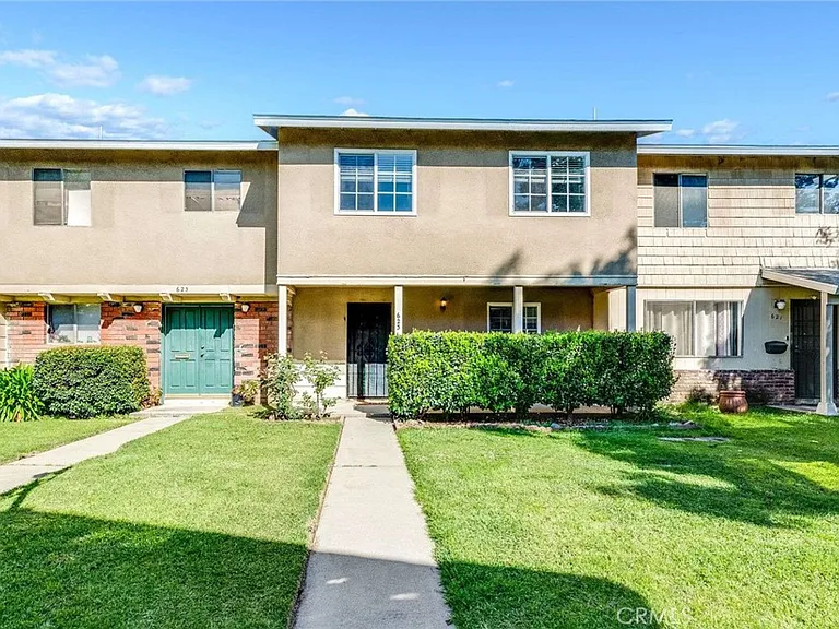 623 E Matchwood Pl — Photo 25