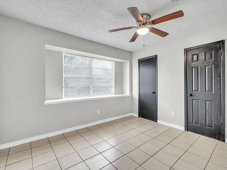 10902 Jutland Rd — Photo 11