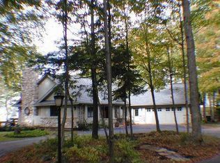 11665 Beach Rd, Sister Bay, WI 54234