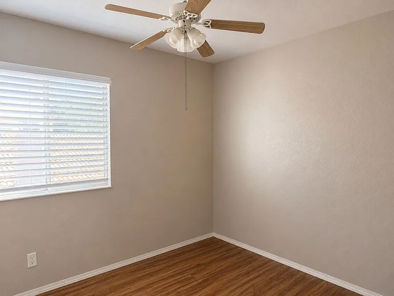 39540 June Rd — Photo 13