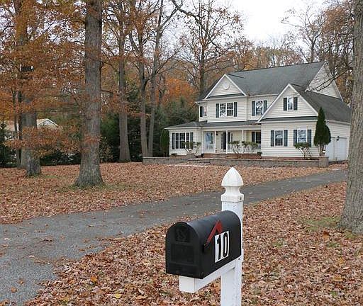 2nd image of 10 Bens Ct