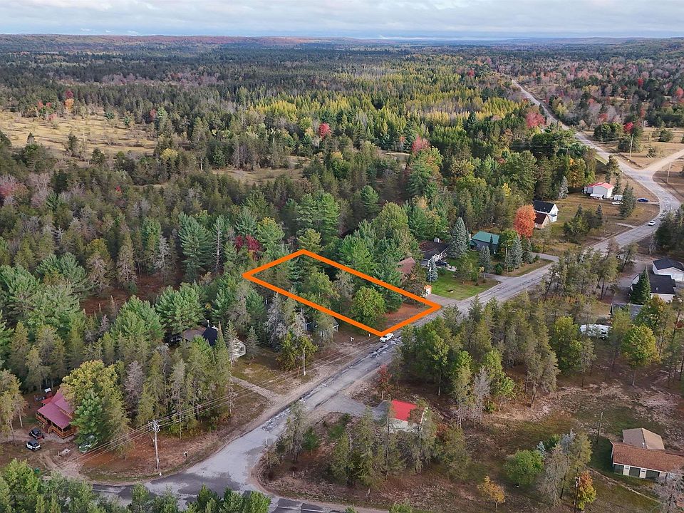 6642 Boone Rd, Traverse City, MI 49685 Zillow