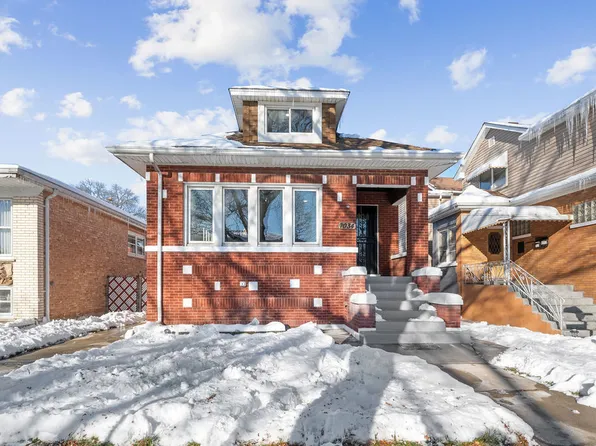7034 W Wrightwood Ave, Chicago, IL 60707