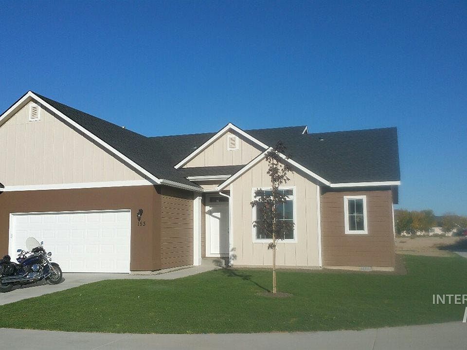 1st image of 153 Canyon Crest Dr