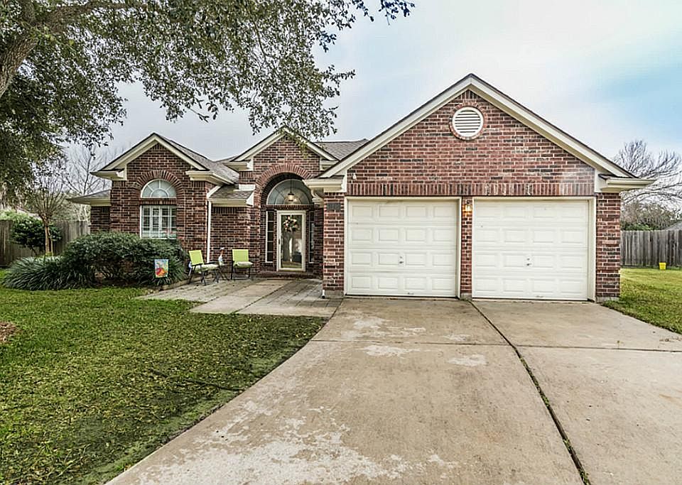 1st image of 3110 Watercastle Ct