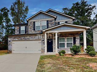 427 Pearson Cir, Hampton, GA 30228