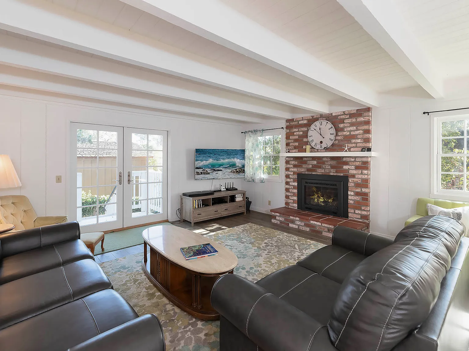 3 bed, 2100 sqft, $5,200 — Photo 4