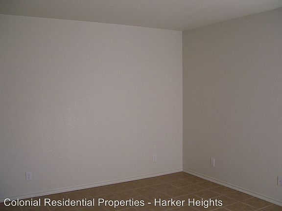5th image of 210A Dale Earnhardt Dr
