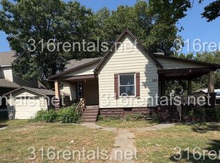 120 E 13th St, Newton, KS 67114