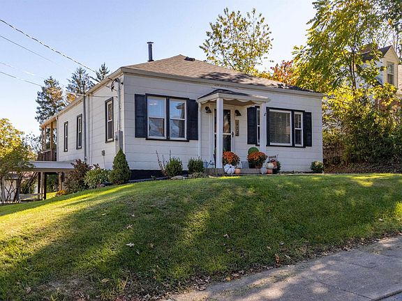 2nd image of 422 Worthington Dr