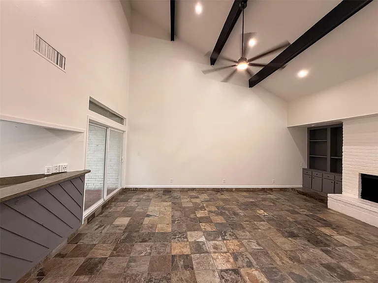 1114 Stoney Hill Dr — Photo 26