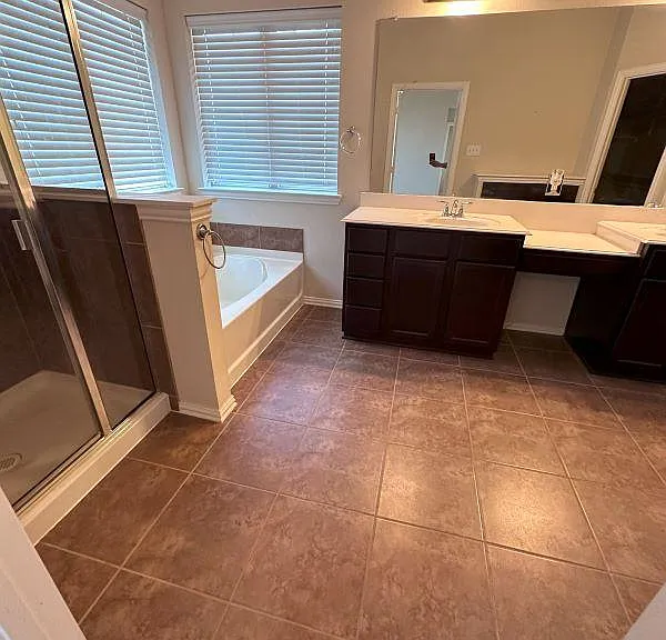 2639 Lake Ridge Dr — Photo 15