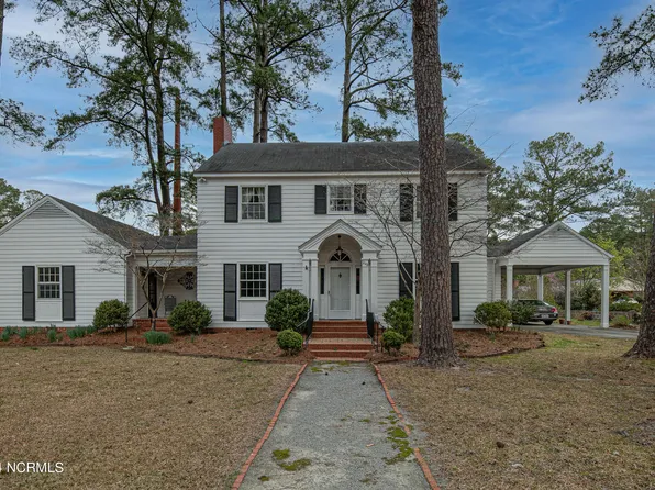 202 Pinetree Drive, Robersonville, NC 27871