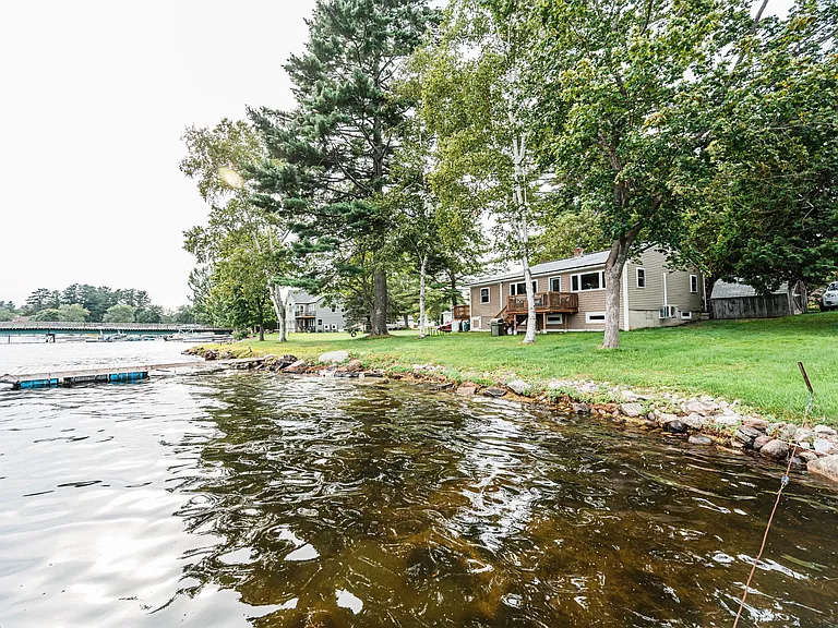 7 Keyes Landing Ln — Photo 4