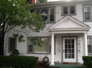 1519 Bath St #B, Santa Barbara, CA 93101