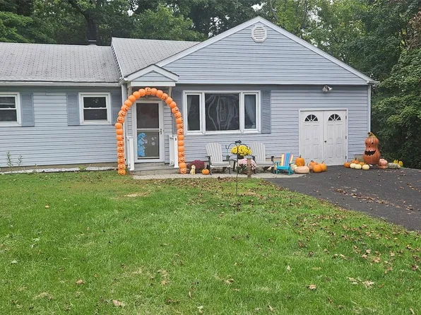 1 Rocky Lane, New Windsor, NY 12553