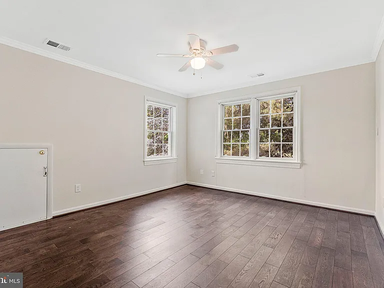 10034 Scenic View Ter — Photo 40