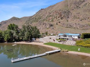 9925 Bell Dr, Entiat, WA 98822