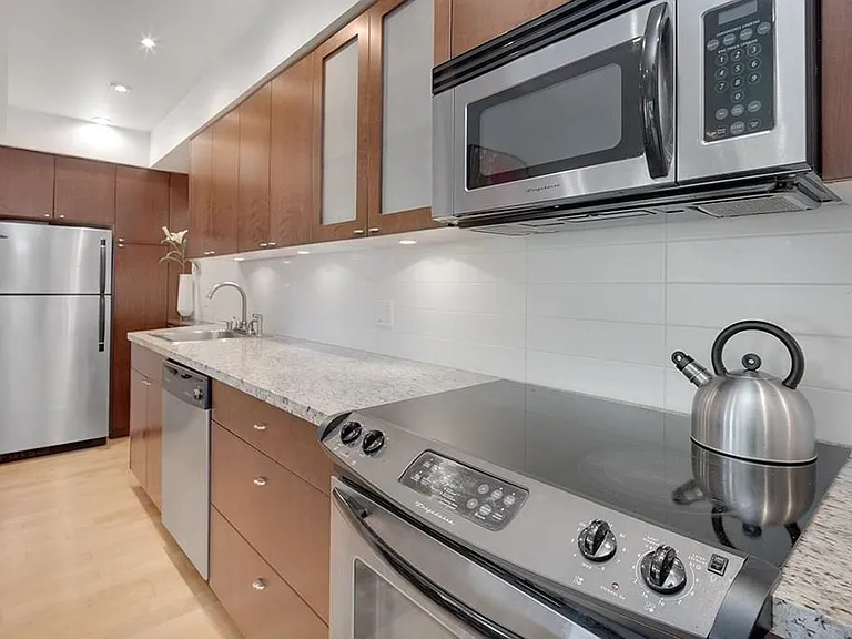 1215 Pacific St #20 — Photo 5
