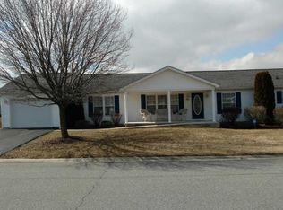 305 Persimmon Cir, Dover, DE 19901