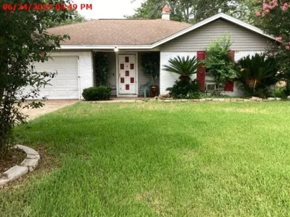 9430 Landis Dr, Beaumont, TX 77707