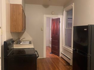 712 Union St APT 2, Schenectady, NY 12305