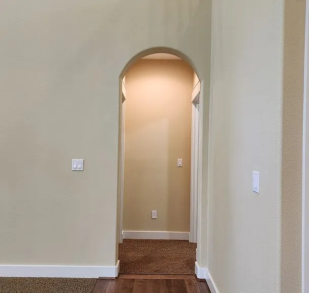 3819 Cameron Dr NE — Photo 29