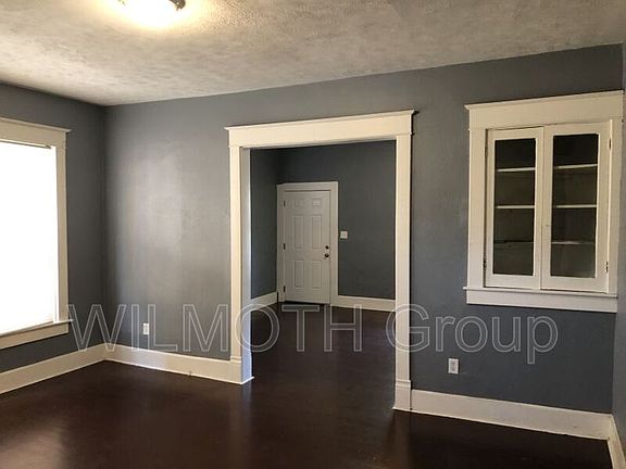 4th image of 3267 N New Jersey St