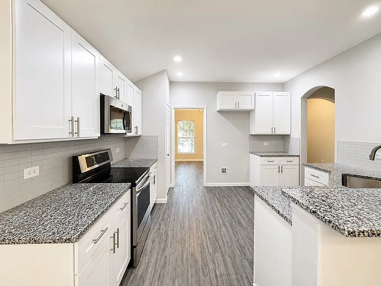 1745 Duck Cove Dr — Photo 4