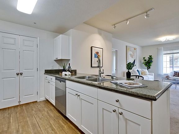 5th image of 1550 Technology Dr Unit 4085