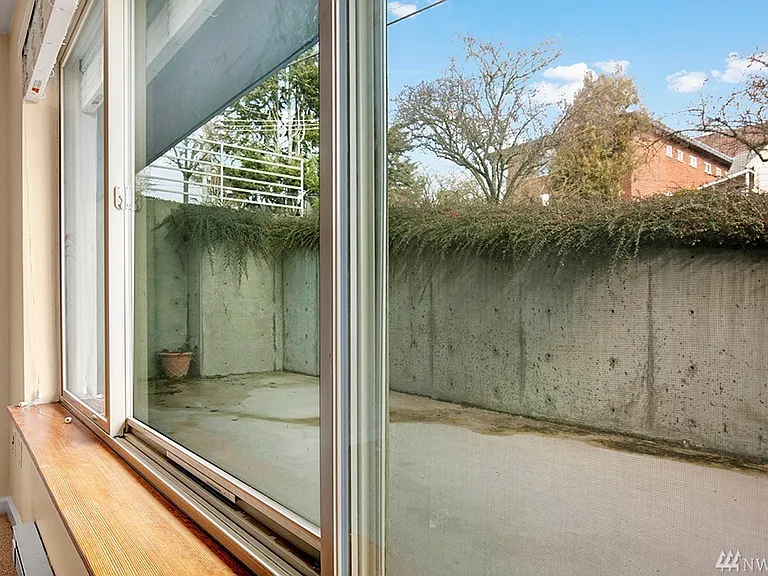 4425 Greenwood Ave N #1005 — Photo 4