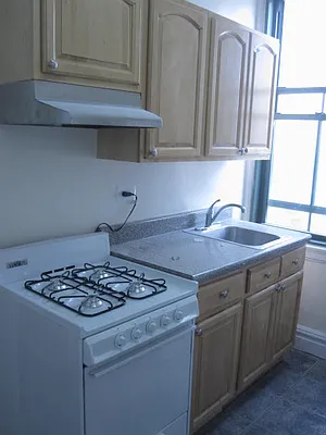 Rented by City & Suburban | media 39