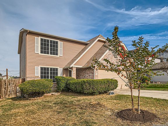 2nd image of 4479 SHERWOOD WAY