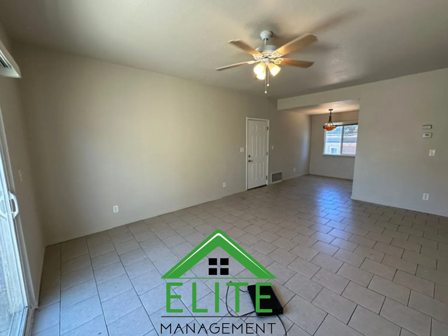 2 bed, 650 sqft, $1,350 — Photo 3