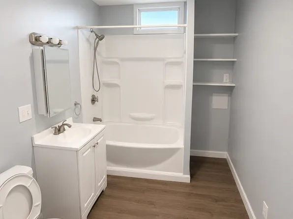 301 Ward St Floor 3, Woonsocket, RI 02895
