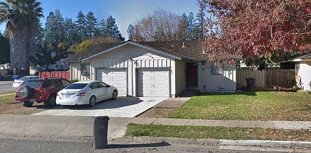 1st image of 905 Whitehall Ave