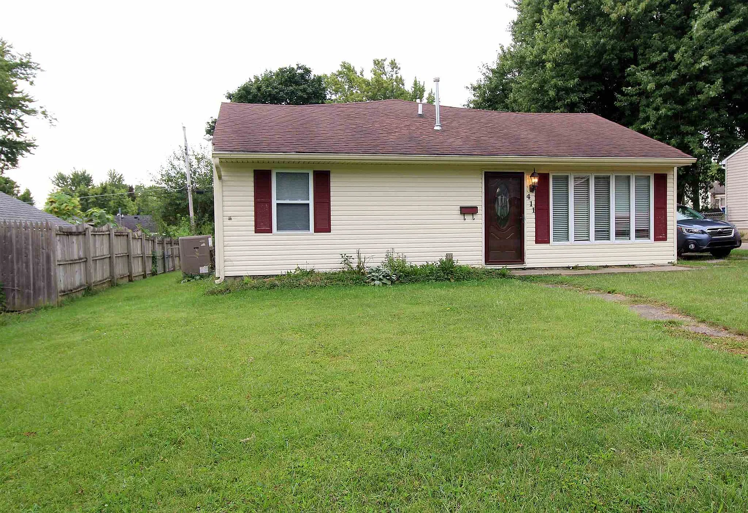 411 W Highland Ave photo 1