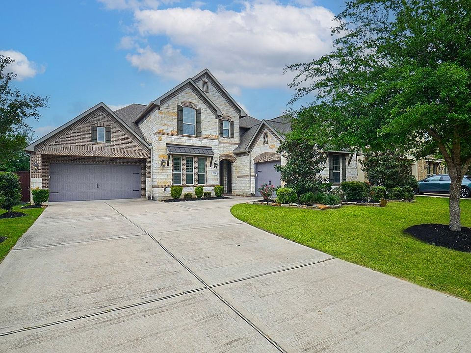 1st image of 2706 Dogwood Terrace Ln