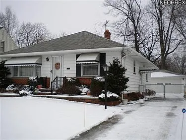 5413 E 139th St photo 1