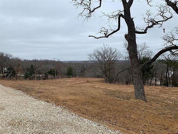3rd image of 3015 Canyon Bluff Ct