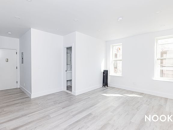 4th image of 329 Woodbine St #1L