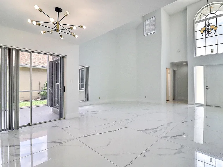 9401 Aegean Dr — Photo 9