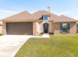 114 Silver Glen Dr, Scott, LA 70583