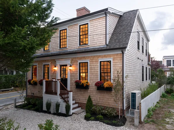 7 Snow Street, Provincetown, MA 02657