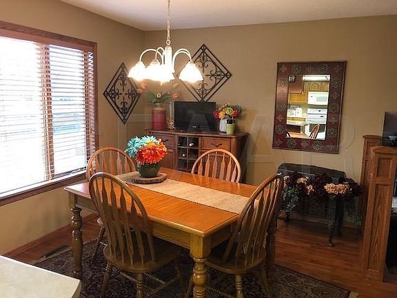 5th image of 225 Leeward Hills Ln