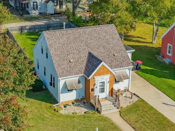 905 E Madison St, Waterloo, WI 53594