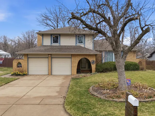 1118 N Sandplum Ln, Wichita, KS 67212