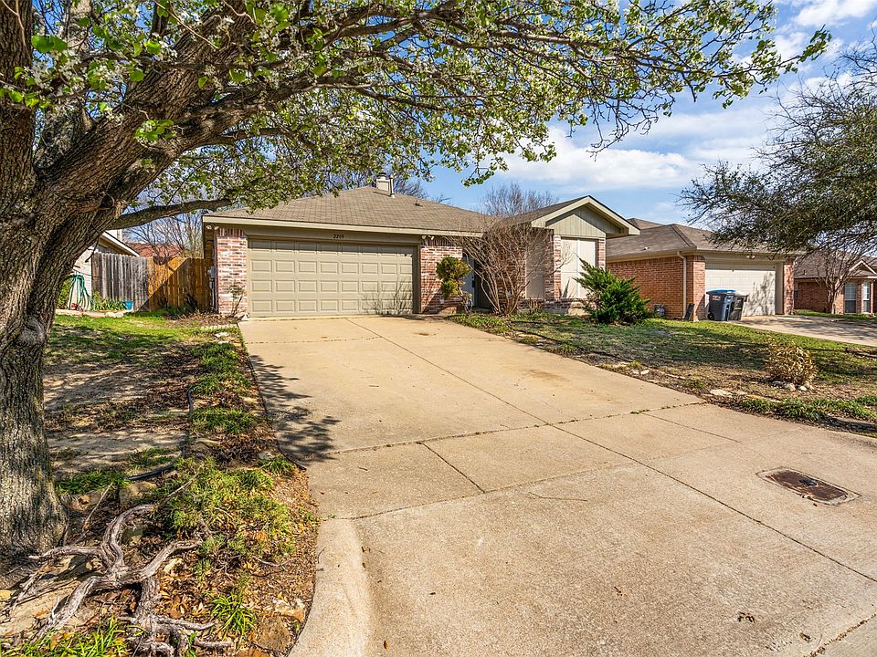 1st image of 2209 Whispering Wind St